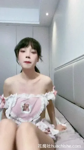 [1v745M]一对一清纯反差梦梦合集下载资源[持续更新]