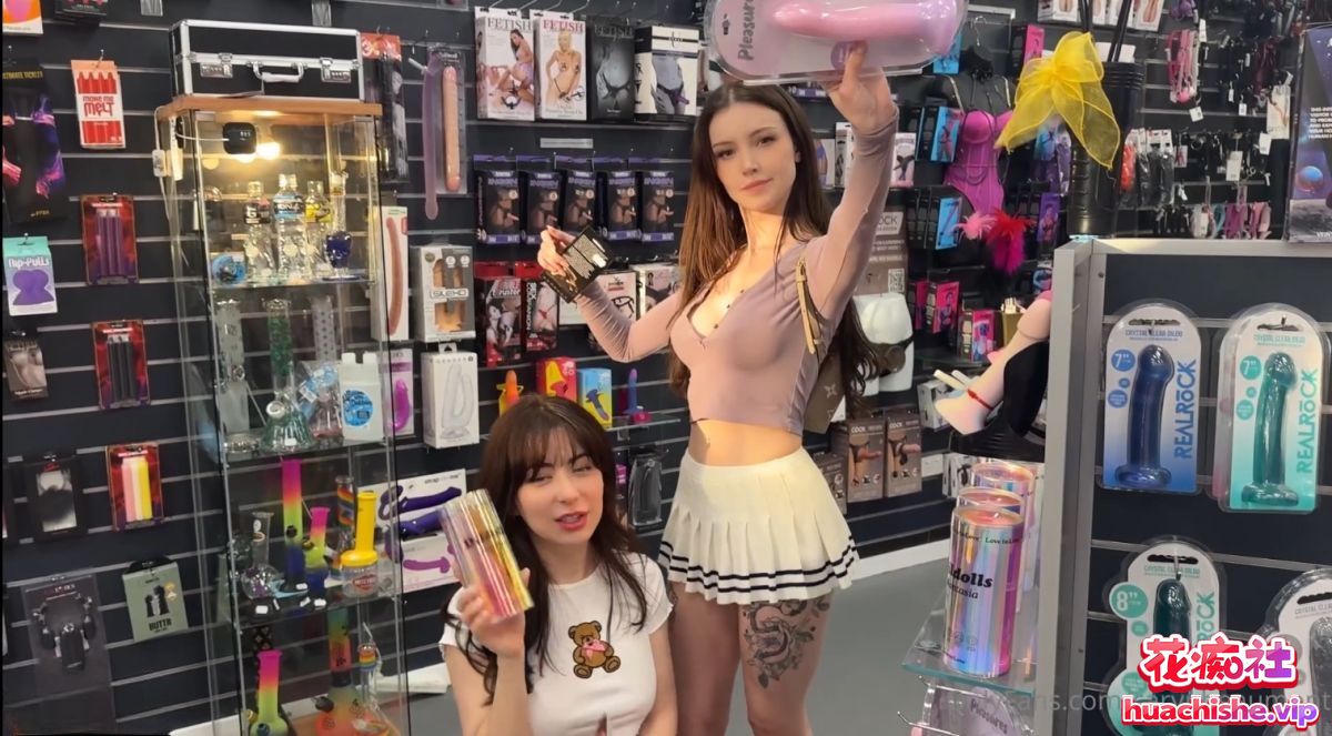 [170G]Onlyfans人气博主DaintyWilder合集下载资源[持续更新]