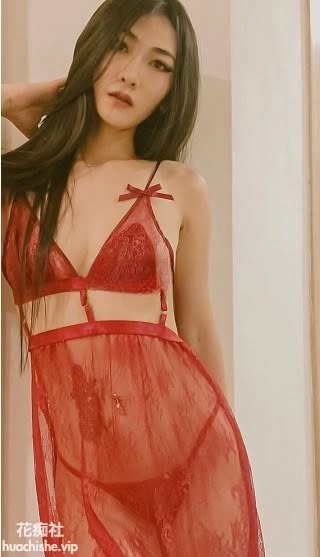 [25v30.6g]Onlyfans博主李月如合集下载资源[持续更新]