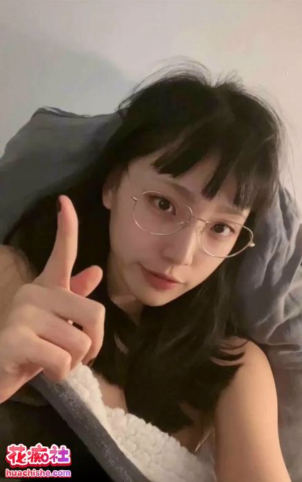 [628v327G]Onlyfans人气网黄JuneLiu刘玥(SpicyGum)合集下载资源[持续更新]